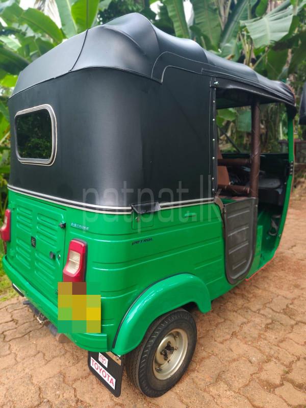 Bajaj 4 stroke 2015 - பயன்படுத்தப்பட்டது முச்சக்கர வண்டி sale in Sri Lanka - patpat.lk