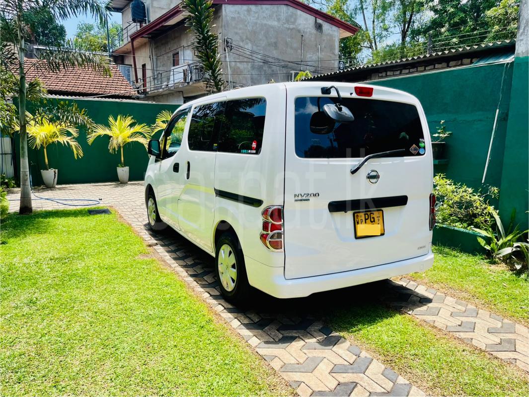 Advertisement image 4