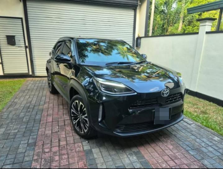 Toyota Yaris Cross 2025 - Used SUV sale in Sri Lanka - patpat.lk