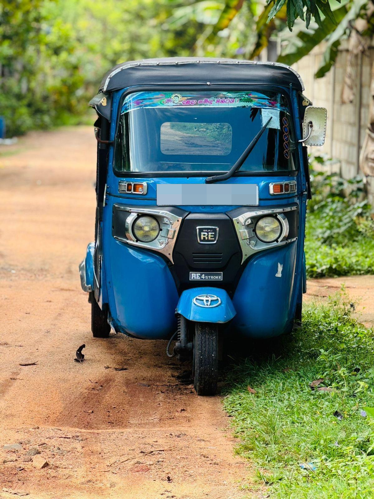 Bajaj Three Wheel 2016 - Used Three wheeler sale in Sri Lanka - patpat.lk