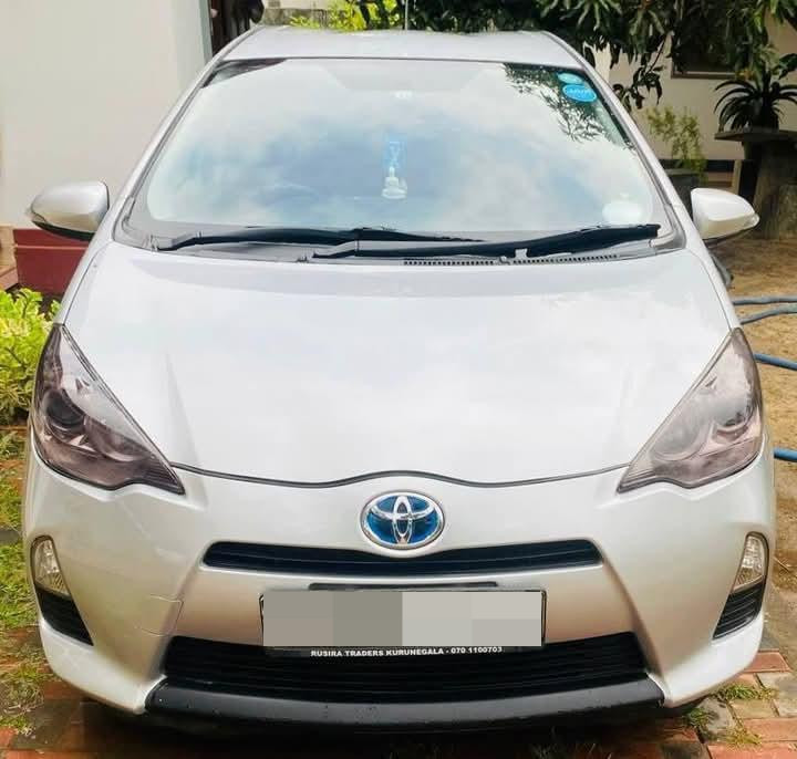 Toyota Aqua 2012 - Used Car sale in Sri Lanka - patpat.lk