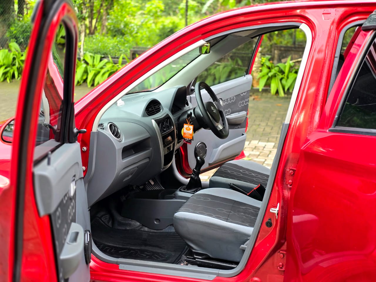 Suzuki Alto 2015 - பயன்படுத்தப்பட்டது கார் sale in Sri Lanka - patpat.lk