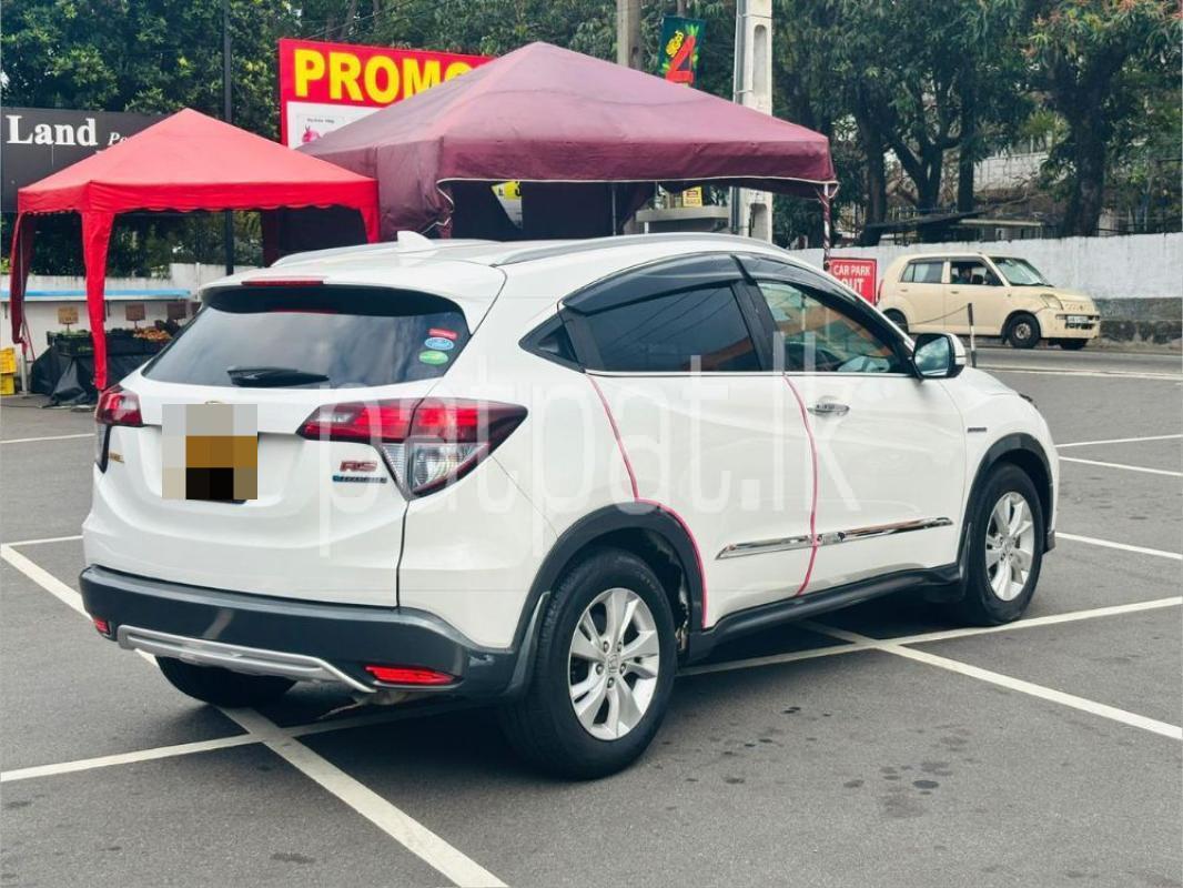 Advertisement image 3