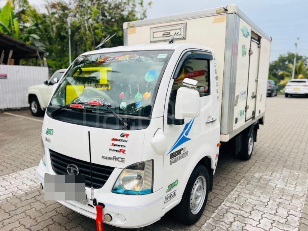 Advertisement image 3