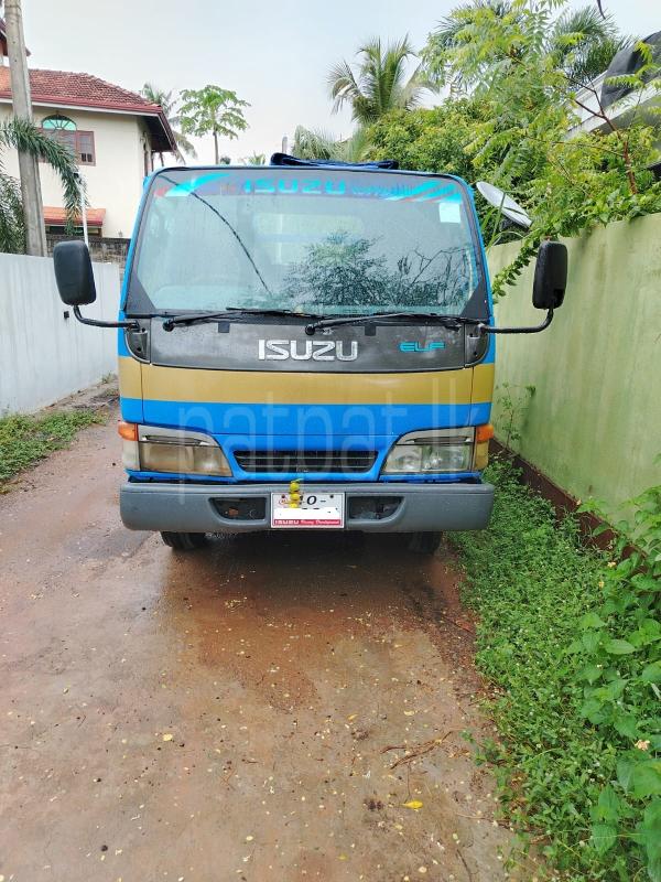 Isuzu ELF 1970 - பயன்படுத்தப்பட்டது டிரக் sale in Sri Lanka - patpat.lk