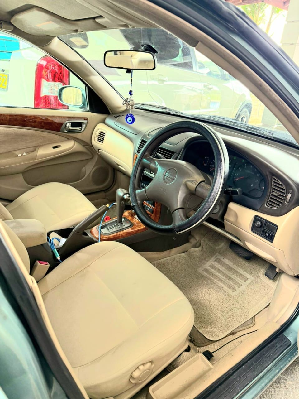 Nissan Sunny 2000 - பயன்படுத்தப்பட்டது கார் sale in Sri Lanka - patpat.lk