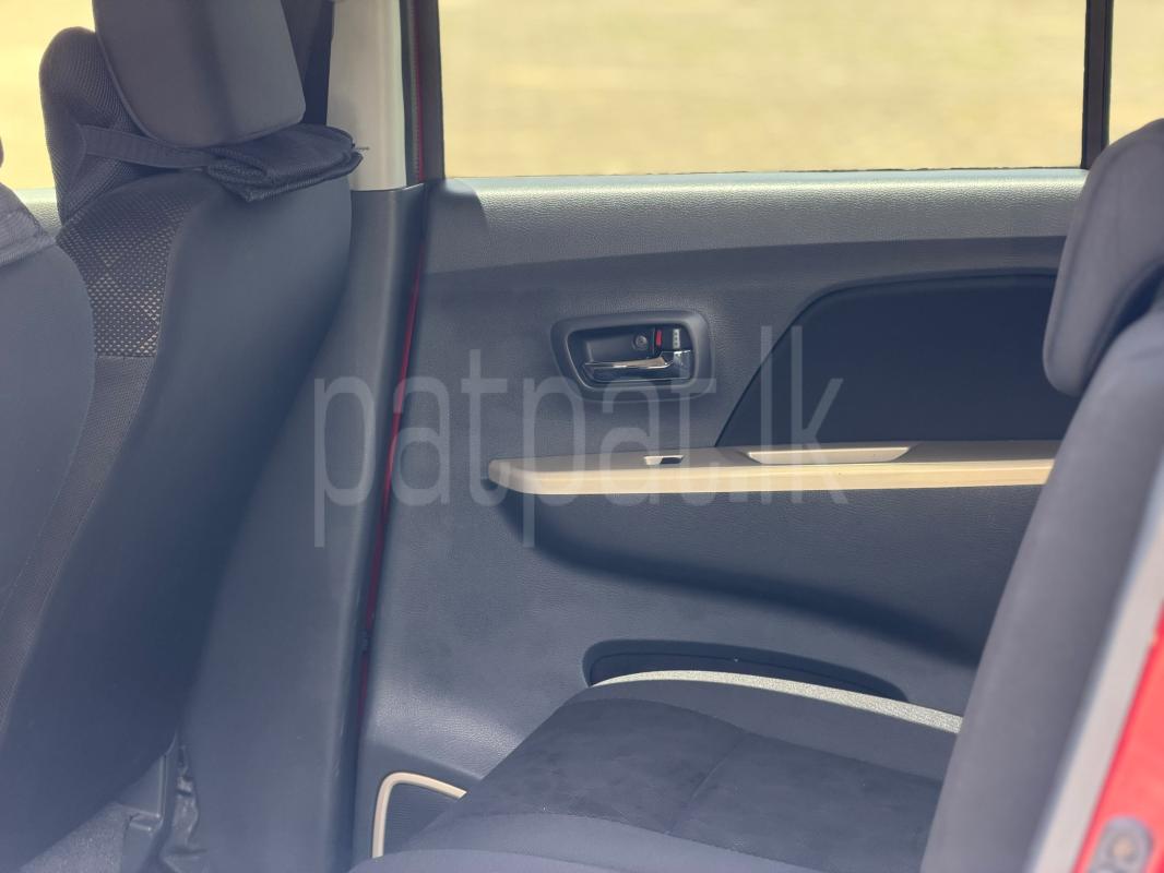 Suzuki Wagon R 2015 - භාවිතා කරන ලද කාර් sale in Sri Lanka - patpat.lk