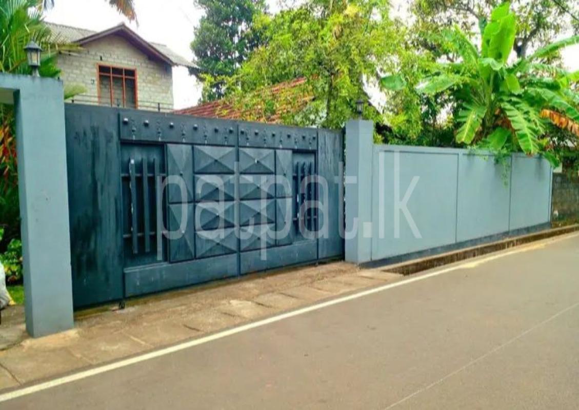 Advertisement image 1