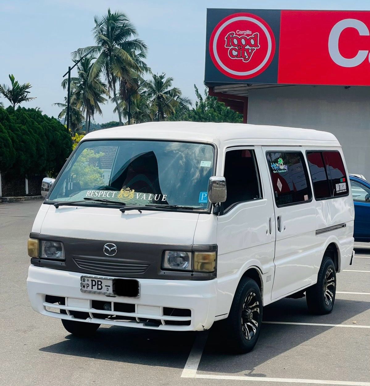 Mazda Brawny 1997 - பயன்படுத்தப்பட்டது வேன் sale in Sri Lanka - patpat.lk