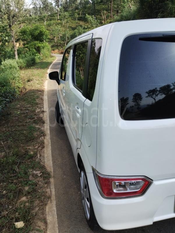 Suzuki Wagon R 2018 - பயன்படுத்தப்பட்டது கார் sale in Sri Lanka - patpat.lk