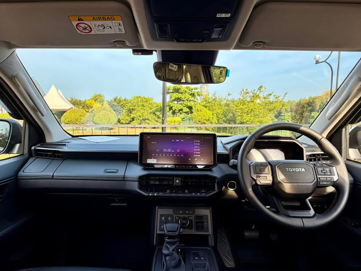 Toyota Hilux 2026 - Brand New Pick-up  sale in Sri Lanka - patpat.lk