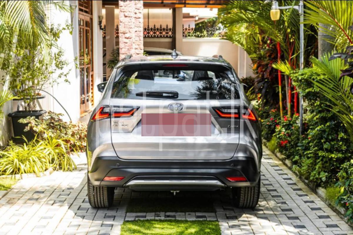 Advertisement image 6