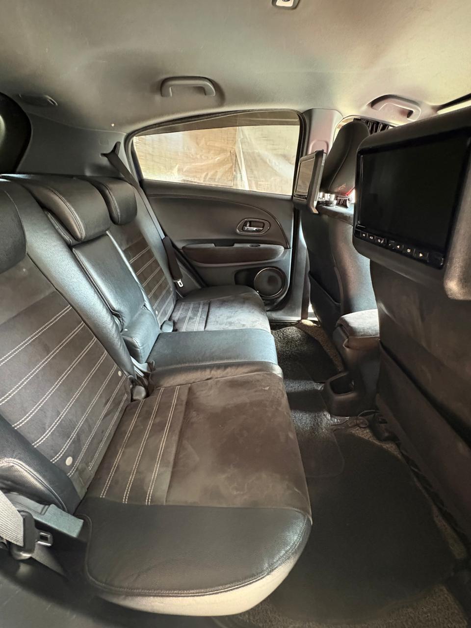 Honda Vezel 2017 - Used SUV sale in Sri Lanka - patpat.lk