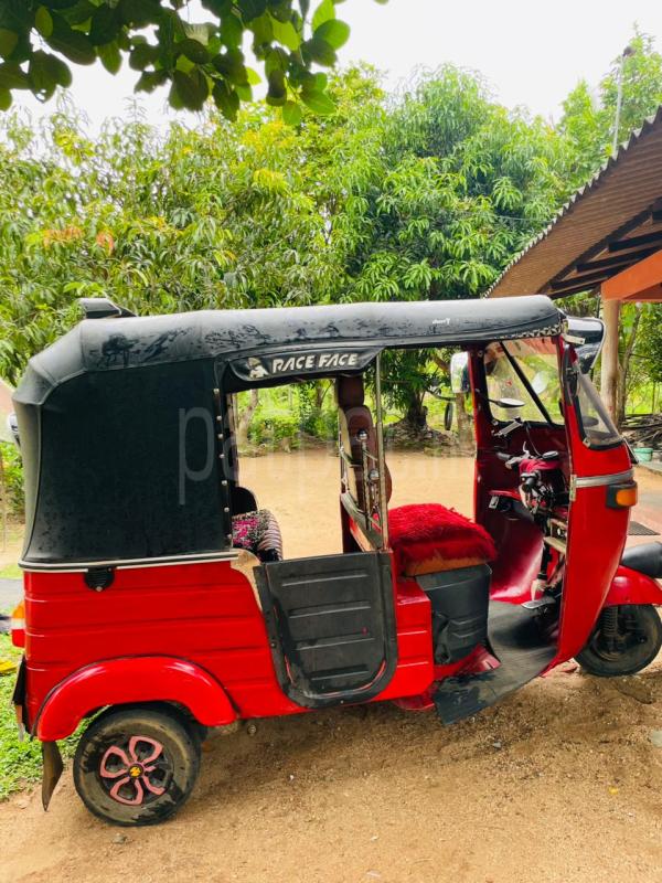 Bajaj Three Wheel 2007 - பயன்படுத்தப்பட்டது முச்சக்கர வண்டி sale in Sri Lanka - patpat.lk