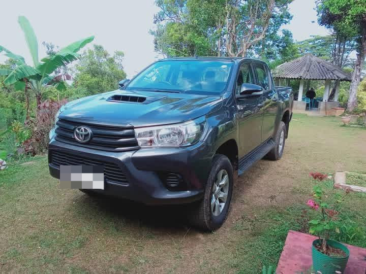 Toyota Hilux 2016 - Used Pick-up  sale in Sri Lanka - patpat.lk