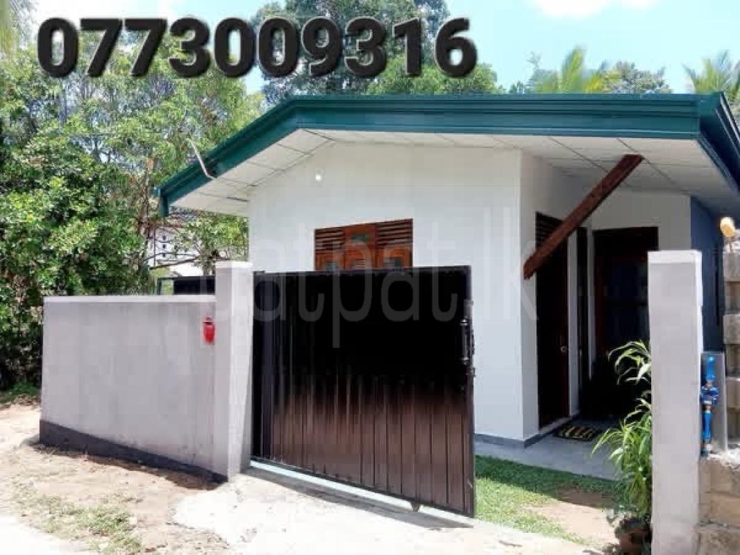 House for Sale in Yakkala ads-image-1