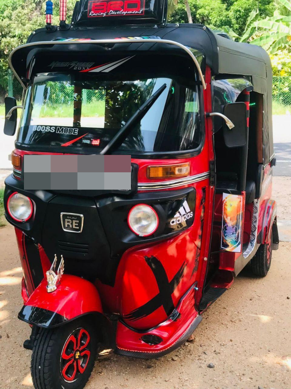 Bajaj Three Wheel 2020 - பயன்படுத்தப்பட்டது முச்சக்கர வண்டி sale in Sri Lanka - patpat.lk