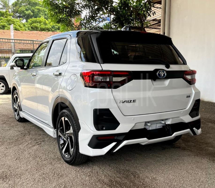 Advertisement image 6