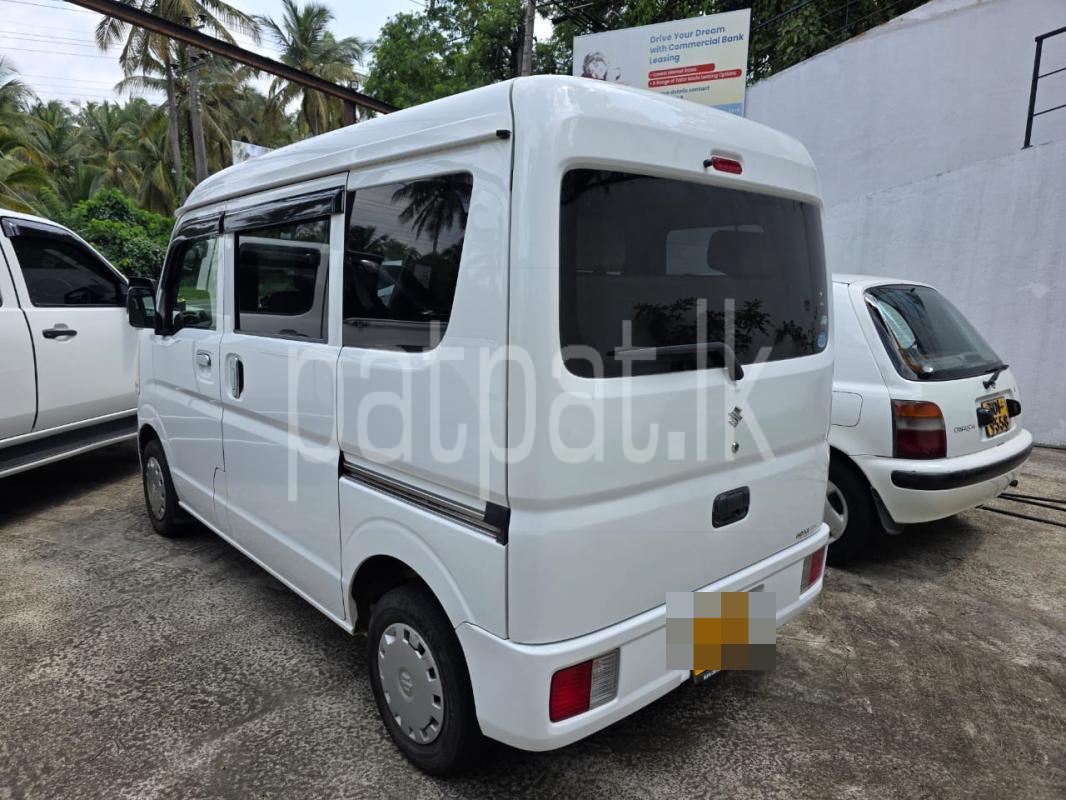 Advertisement image 6