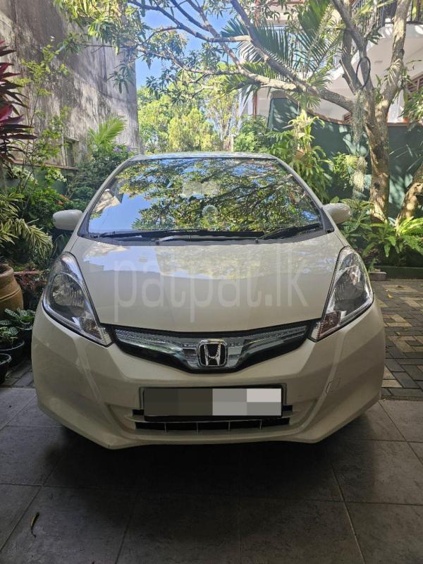 Advertisement image 1