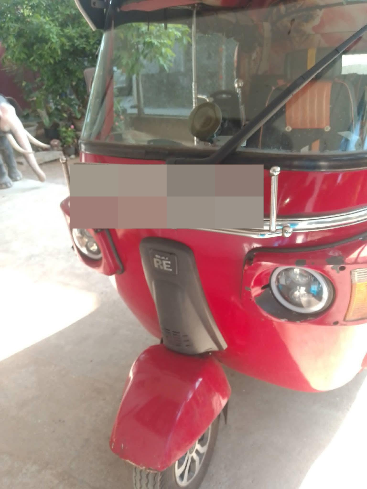 Bajaj Three Wheel 2010 - Used Three wheeler sale in Sri Lanka - patpat.lk