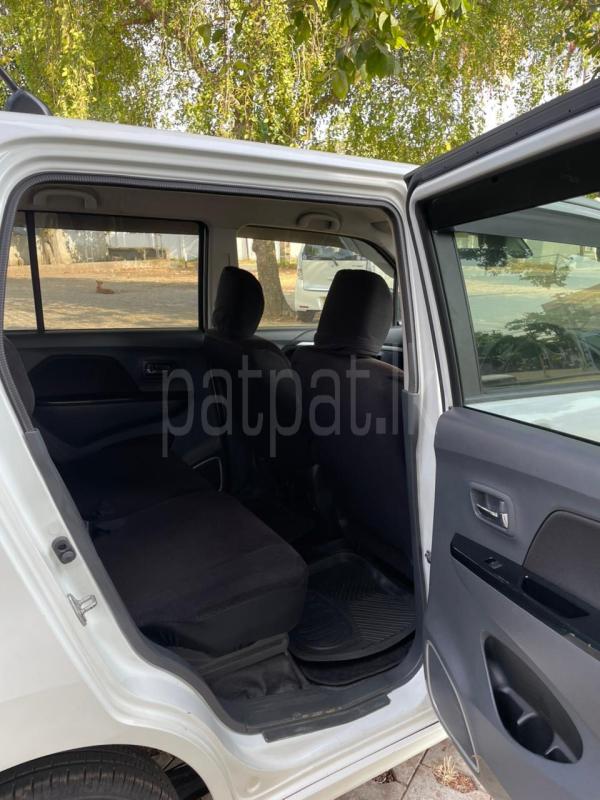 Suzuki Wagon R 2015 - භාවිතා කරන ලද කාර් sale in Sri Lanka - patpat.lk