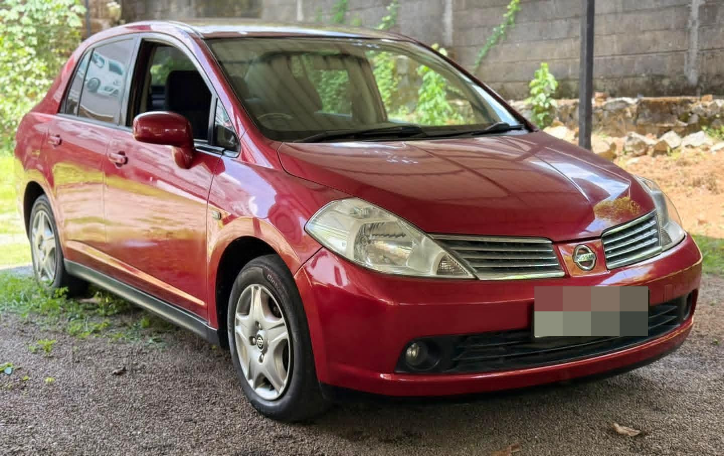 Nissan Tiida 2004 - Used Car sale in Sri Lanka - patpat.lk