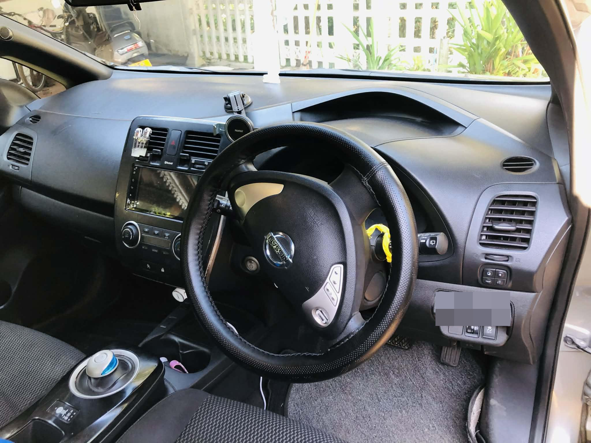 Nissan Leaf 2015 - Used Car sale in Sri Lanka - patpat.lk