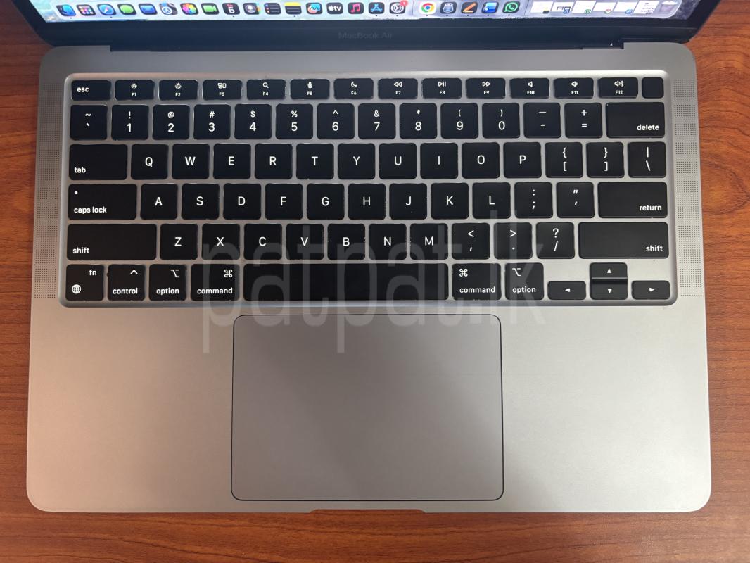 Apple MacBook M1