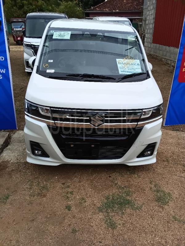 Advertisement image 1