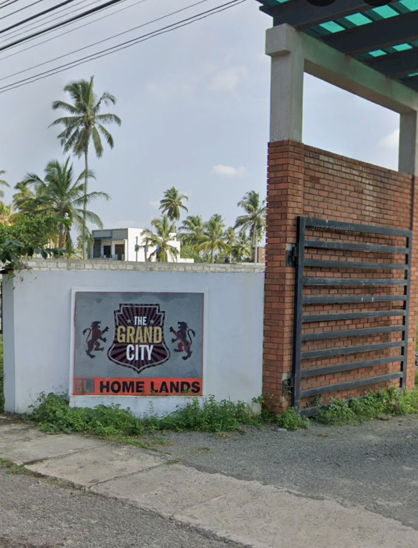 Residential Land for Sale in Kadirana