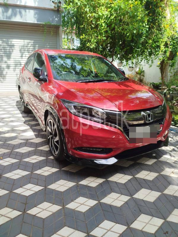 Honda Vezel 2017 - பயன்படுத்தப்பட்டது SUV sale in Sri Lanka - patpat.lk