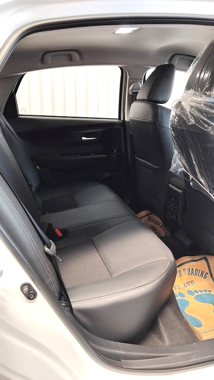 Toyota Yaris Ativ 2025 - சான்றளிக்கப்பட்டது கார் sale in Sri Lanka - patpat.lk