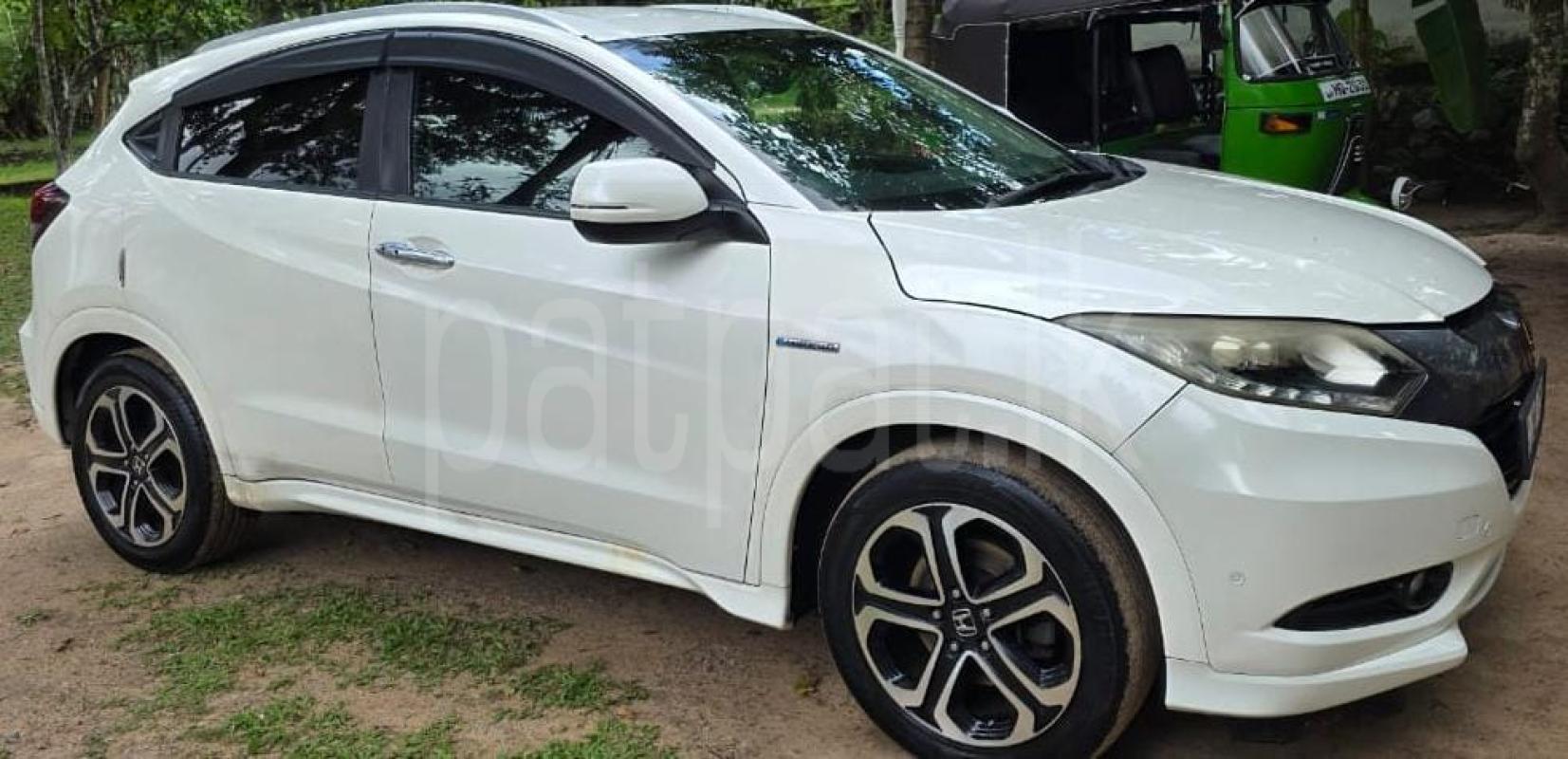 Advertisement image 3