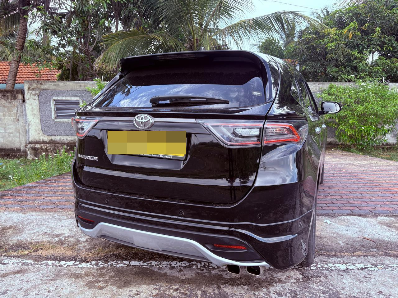 Toyota Harrier 2014 - Used SUV sale in Sri Lanka - patpat.lk