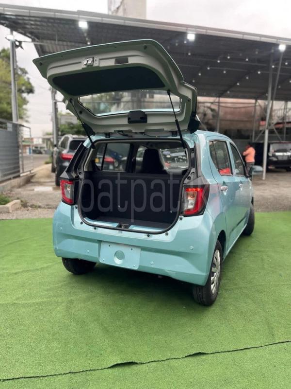 Advertisement image 4