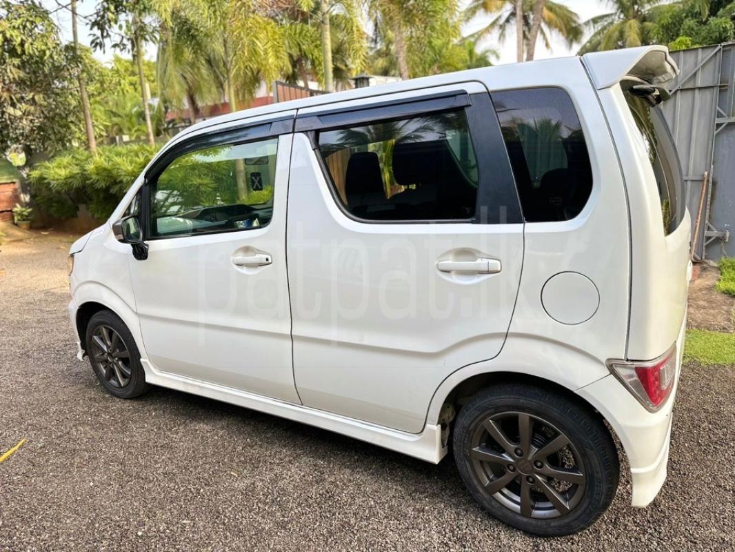 Advertisement image 4