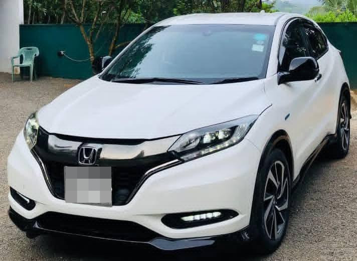 Honda Vezel 2017 - Used SUV sale in Sri Lanka - patpat.lk