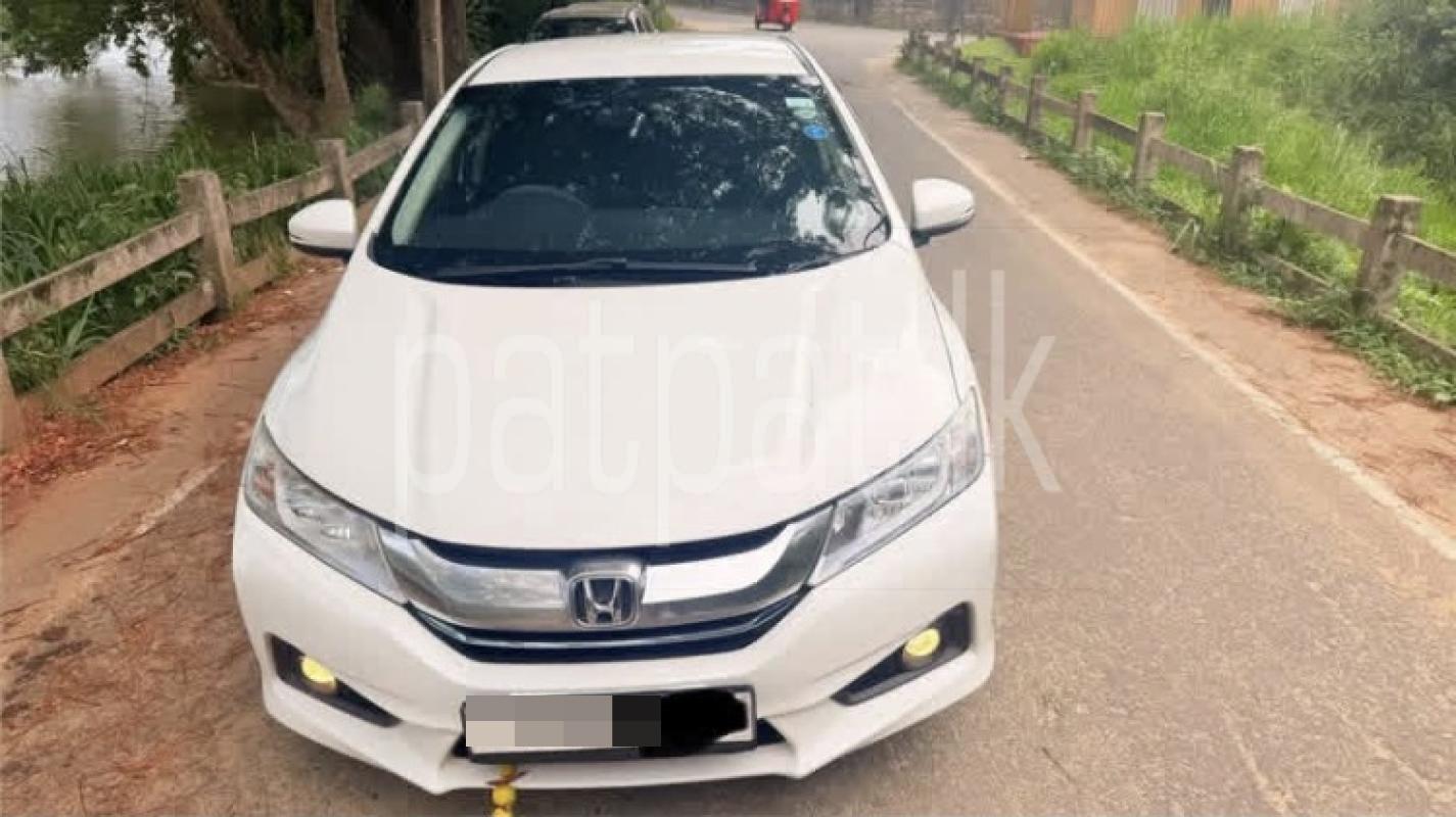 Honda Grace 2017 - භාවිතා කරන ලද කාර් sale in Sri Lanka - patpat.lk