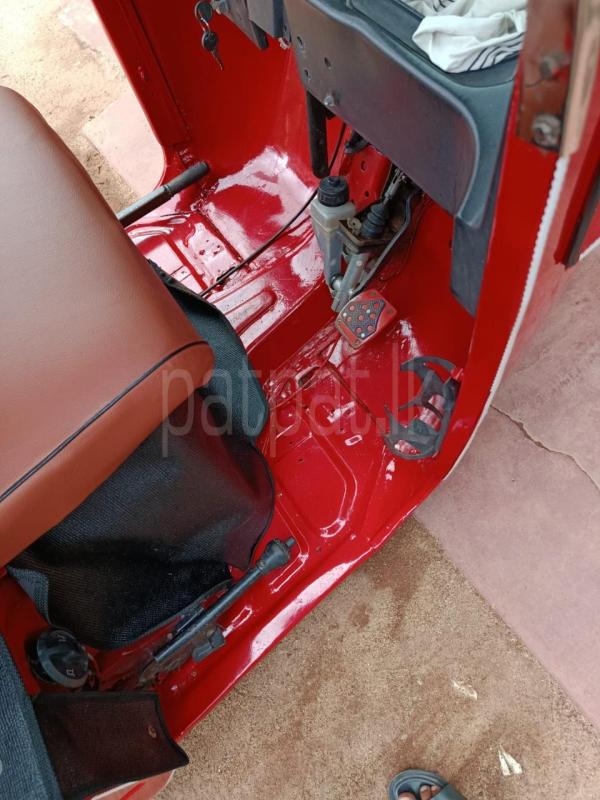 Bajaj Three Wheel 2011 - பயன்படுத்தப்பட்டது முச்சக்கர வண்டி sale in Sri Lanka - patpat.lk