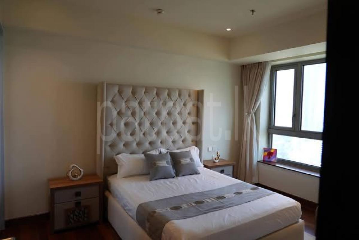 Luxury Apartment for Sale in Slave Island (Colombo 02)