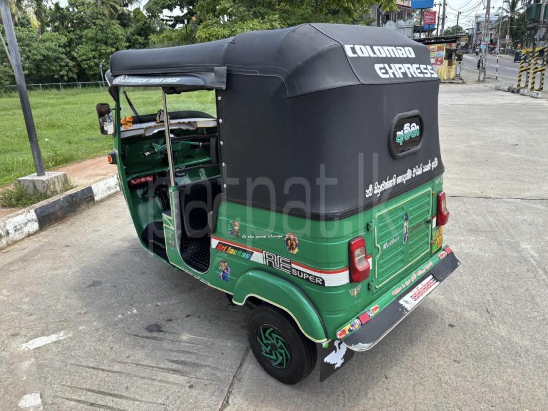 Bajaj Three Wheel 2009 - பயன்படுத்தப்பட்டது முச்சக்கர வண்டி sale in Sri Lanka - patpat.lk