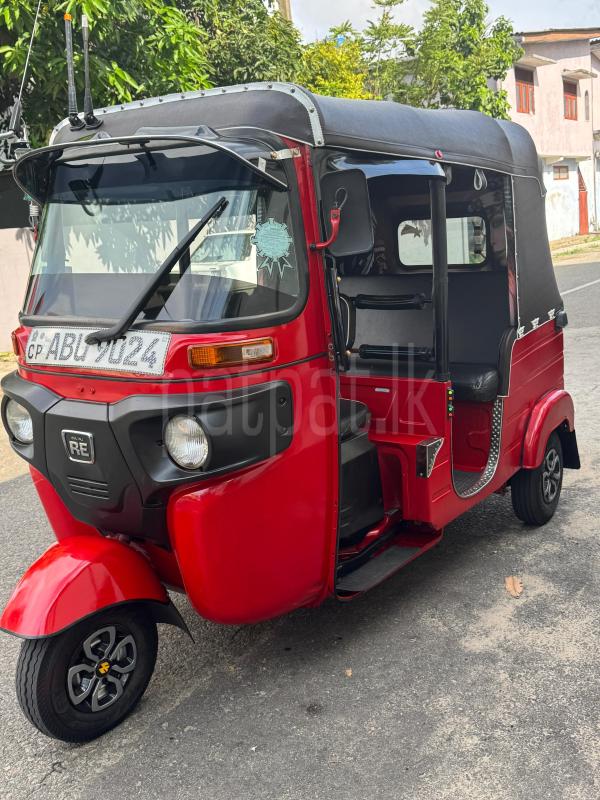 Bajaj Three Wheel 2020 - பயன்படுத்தப்பட்டது முச்சக்கர வண்டி sale in Sri Lanka - patpat.lk