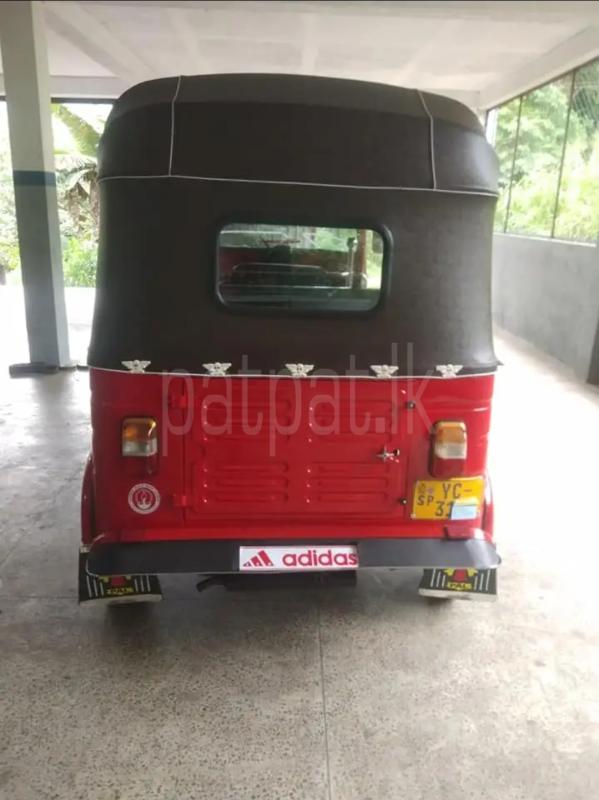 Bajaj Three Wheel 2010 - பயன்படுத்தப்பட்டது முச்சக்கர வண்டி sale in Sri Lanka - patpat.lk
