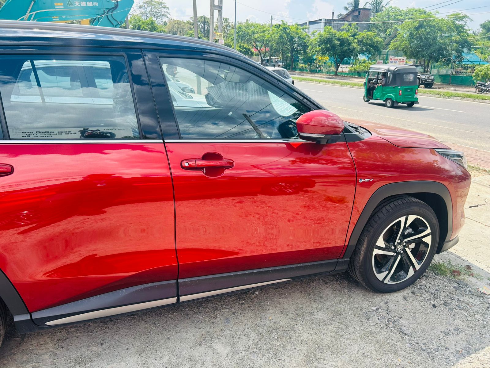 Toyota Yaris Cross 2025 - சான்றளிக்கப்பட்டது SUV sale in Sri Lanka - patpat.lk