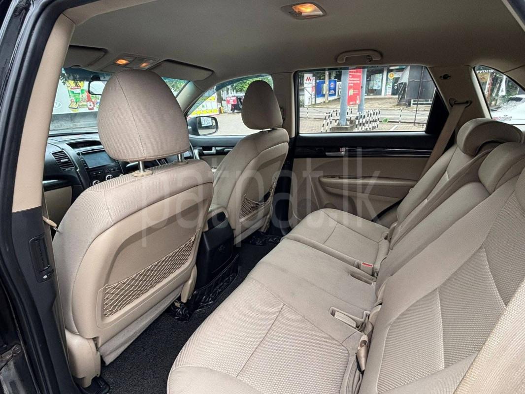KIA Sorento 2012 - பயன்படுத்தப்பட்டது SUV sale in Sri Lanka - patpat.lk