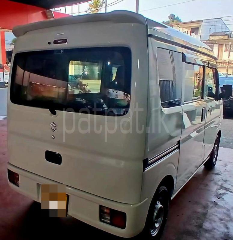 Advertisement image 6