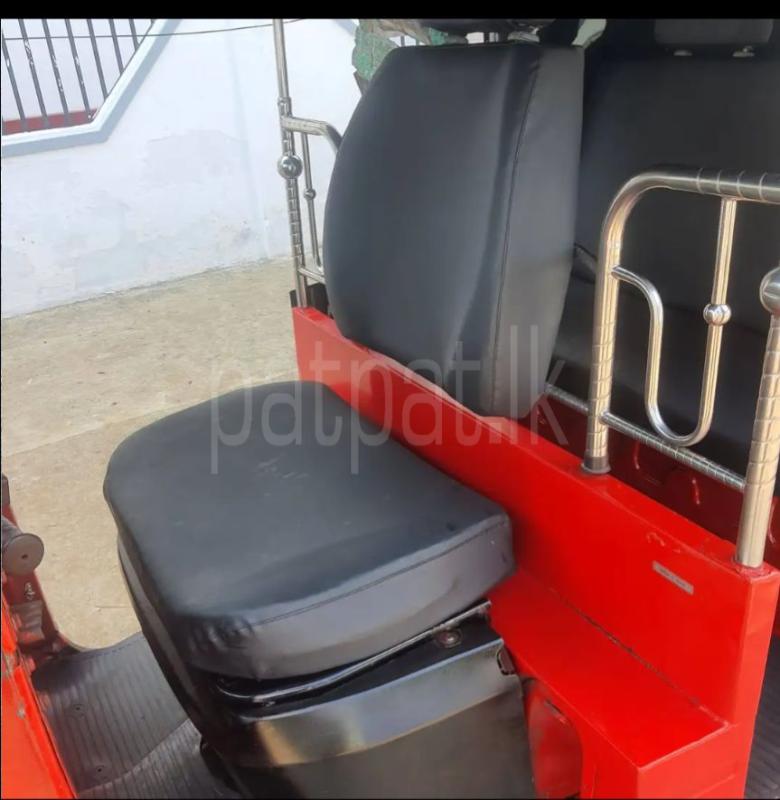 Advertisement image 6