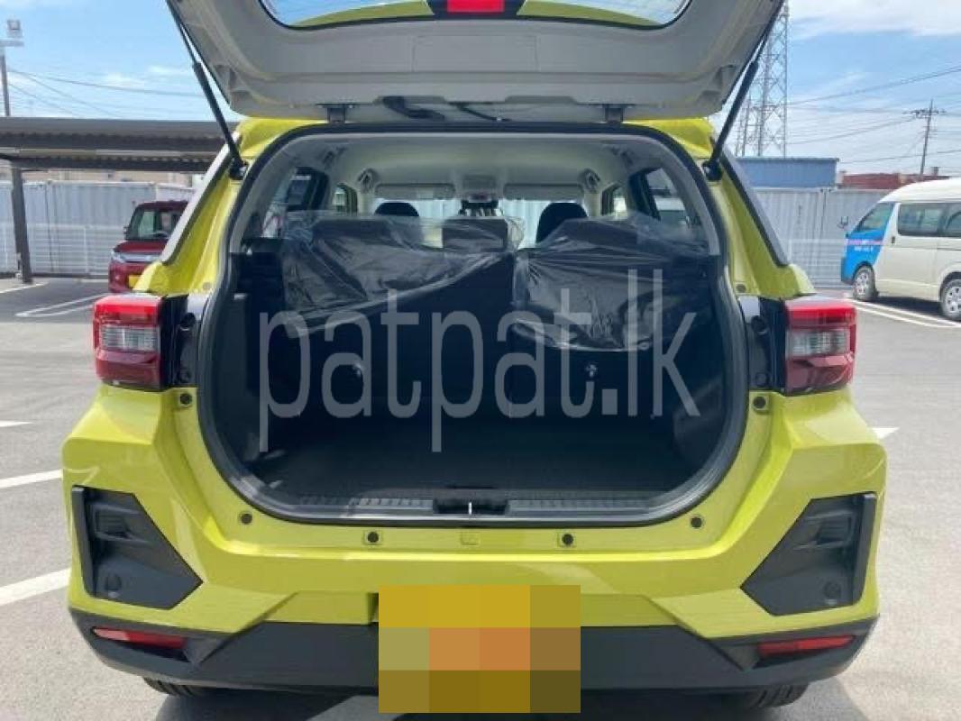 Advertisement image 4