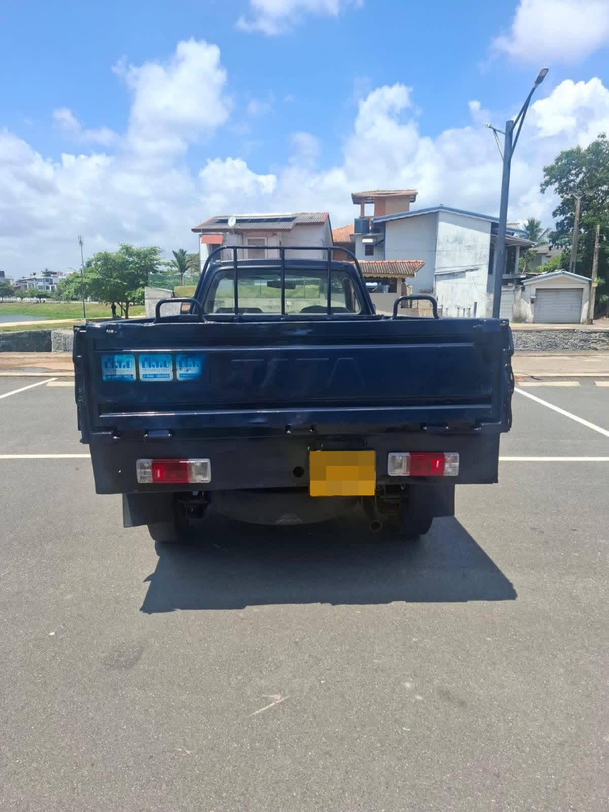 Tata 207 2010 - Used Truck sale in Sri Lanka - patpat.lk